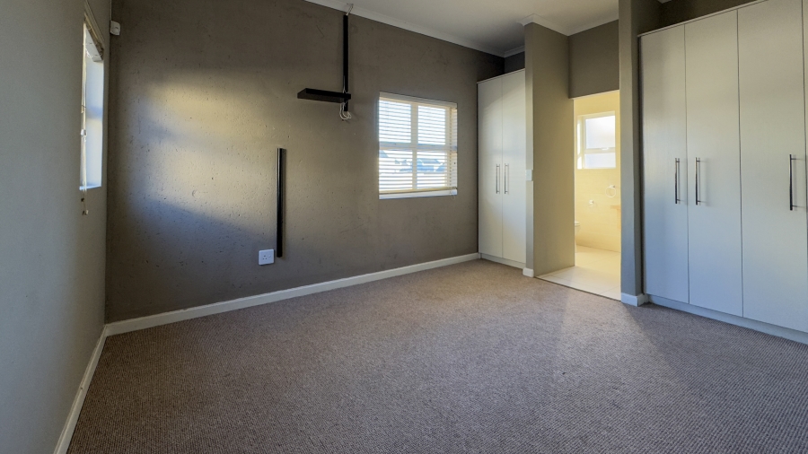 3 Bedroom Property for Sale in Laguna Sands Western Cape